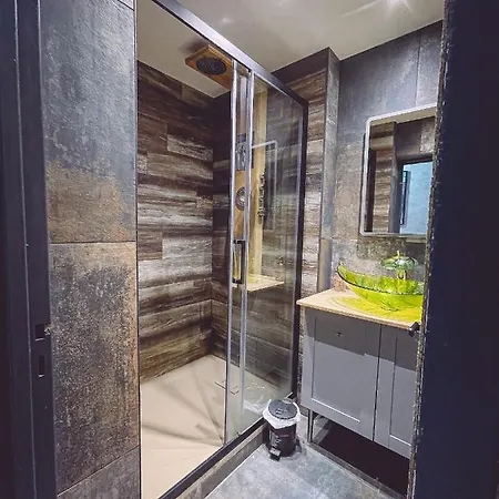 Πανσιόν Retour Vers Le Futur By Carl-emilie 4 Pers Épinal