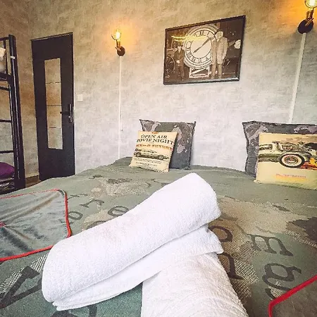 Retour Vers Le Futur By Carl-emilie 4 Pers * Épinal