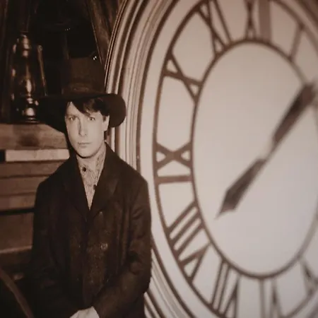 Πανσιόν Retour Vers Le Futur By Carl-emilie 4 Pers *