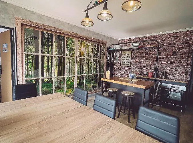 Retour Vers Le Futur By Carl-emilie 4 Pers * Épinal